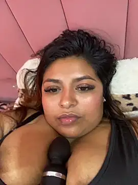 Snapshot of Hela_Collins chatting on 19, 10, 2025 Hela Collins online show from 19, 10, 2025