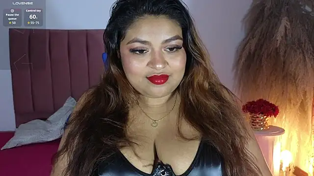 Snapshot of Hela_Collins chatting on 20, 10, 2025 Hela Collins online show from 20, 10, 2025