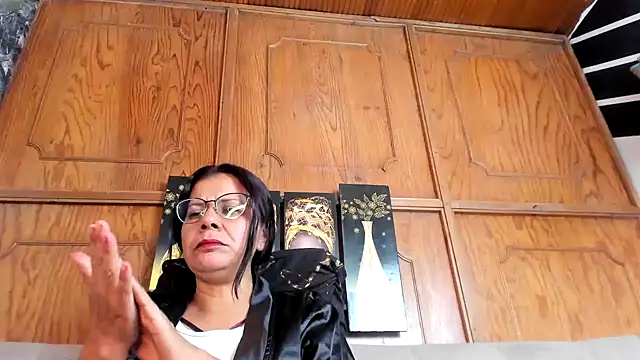 Snapshot of sofia_hot_vc chatting on 2, 11, 2025 sofia hot vc online show from 2, 11, 2025