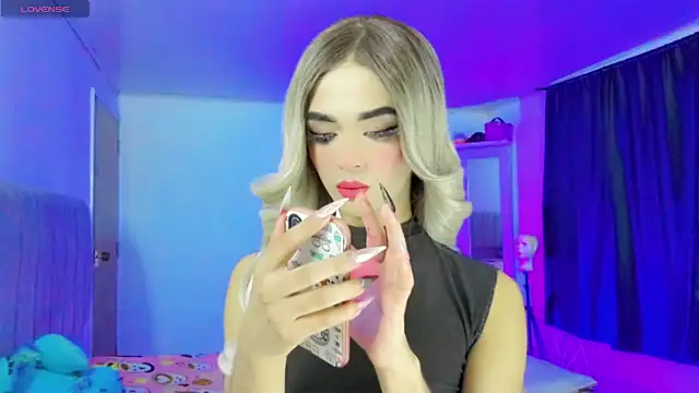 HANNAH BACKERS online show from 21, 12, 2025