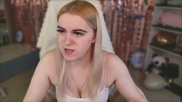 Snapshot of Stef_Nicks chatting on 13, 2, 2026 Stef Nicks online show from 13, 2, 2026