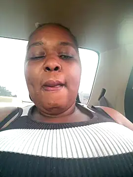 SEXYBOOBS21D online show from 30, 10, 2025