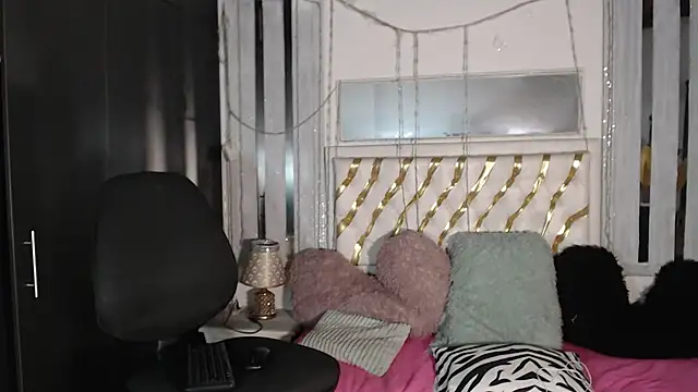 julieta sweet  online show from 3, 10, 2025