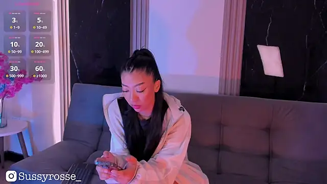 Sussyrosse  online show from 9, 1, 2026