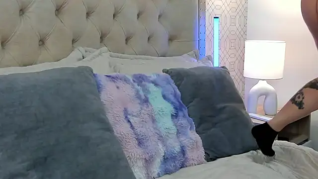 SuccubusDolly online show from 6, 1, 2026