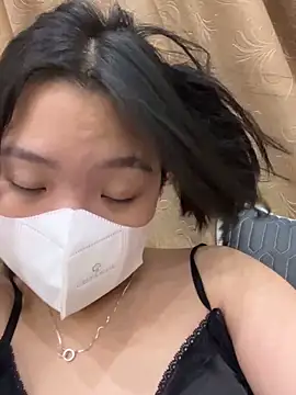 Thuylinh05 online show from 3, 10, 2025