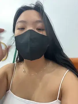 Thuylinh05 online show from 4, 10, 2025