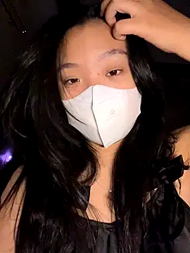 Thuylinh05 online show from 10, 10, 2025