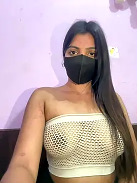 Snapshot of _01ruhi chatting on 13, 11, 2025 01ruhi online show from 13, 11, 2025