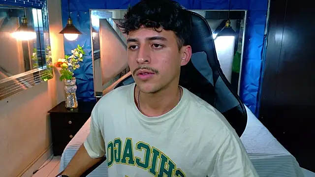 Snapshot of Alan_Del_Reyx chatting on 10, 3, 2026 Alan Del Reyx online show from 10, 3, 2026