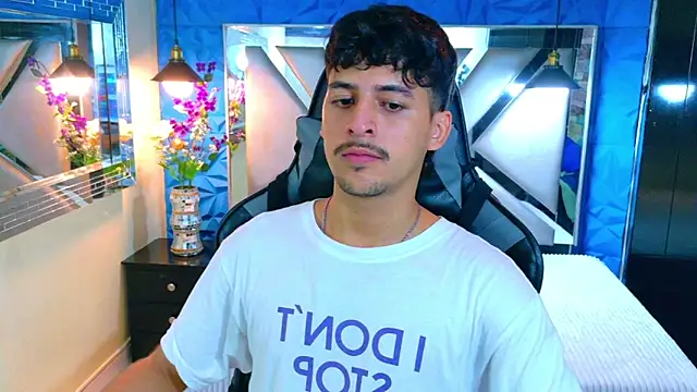 Snapshot of Alan_Del_Reyx chatting on 26, 3, 2026 Alan Del Reyx online show from 26, 3, 2026