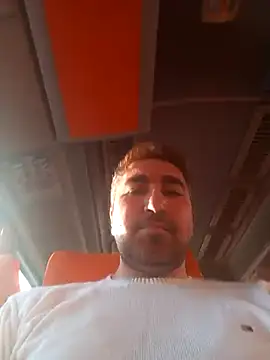 mert0359 online show from 3, 11, 2025