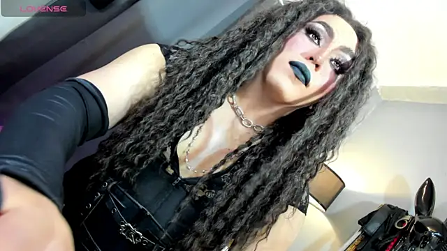 MagnaCumLoader17 online show from 15, 10, 2025