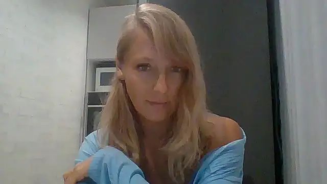 Vexxaa online show from 3, 10, 2025
