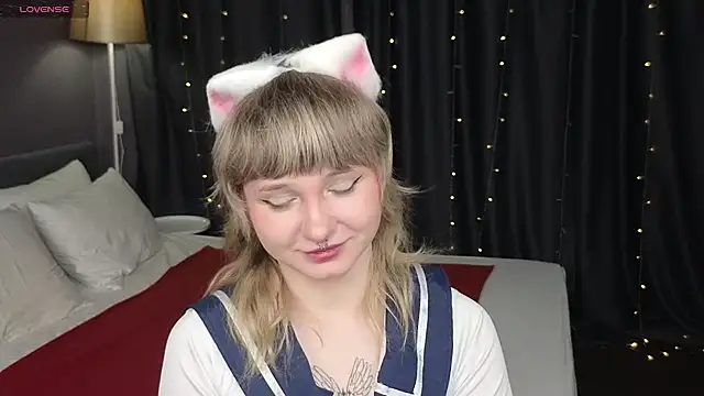 Tori Cutie online show from 20, 3, 2026