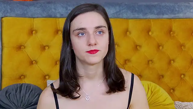 Jessica White  online show from 20, 11, 2025