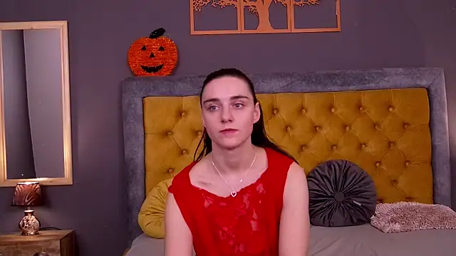 Jessica White  online show from 2, 12, 2025