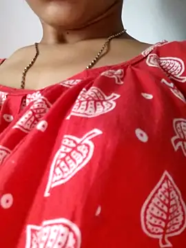 Snapshot of sana-5 chatting on 10, 10, 2025 sana-5 online show from 10, 10, 2025