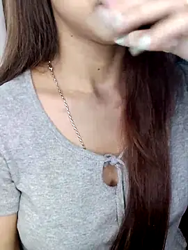 Snapshot of sana-5 chatting on 14, 10, 2025 sana-5 online show from 14, 10, 2025