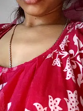 Snapshot of sana-5 chatting on 8, 11, 2025 sana-5 online show from 8, 11, 2025