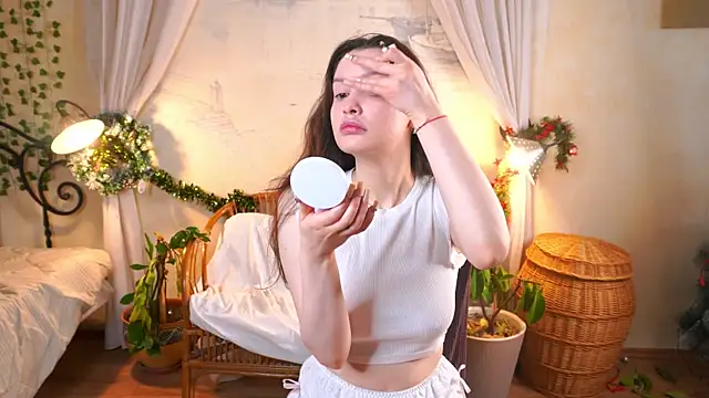 Snapshot of EvaDowe chatting on 17, 2, 2026 EvaDowe online show from 17, 2, 2026