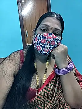 Snapshot of sutari84 chatting on 17, 9, 2025 sutari84 online show from 17, 9, 2025