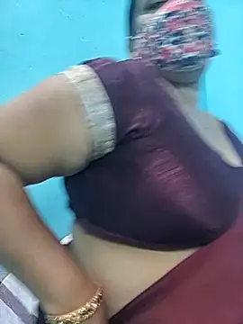 Snapshot of sutari84 chatting on 25, 9, 2025 sutari84 online show from 25, 9, 2025