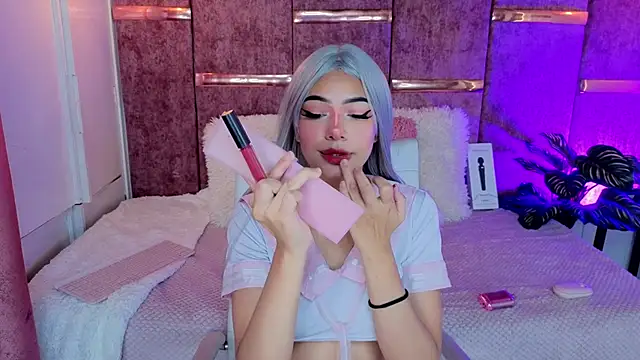 viollettebylyly online show from 1, 10, 2025