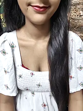 Snapshot of Indian-Aleena chatting on 29, 10, 2025 Indian-Aleena online show from 29, 10, 2025