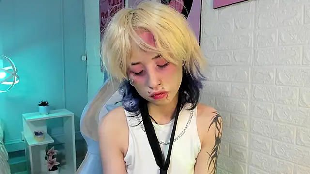 Snapshot of Hannahpage chatting on 31, 10, 2025 Hannahpage online show from 31, 10, 2025