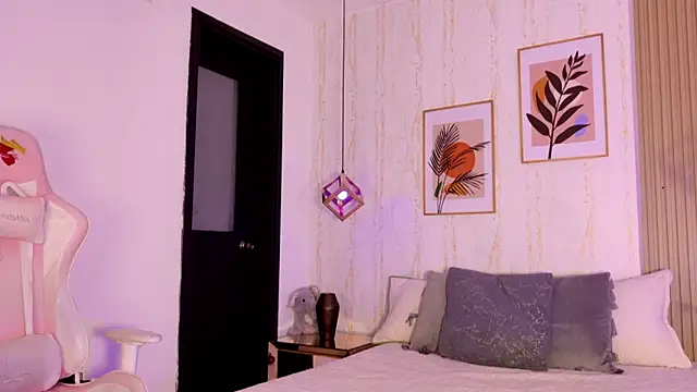 Snapshot of Ayleen_Dunkan chatting on 23, 9, 2025 Ayleen Dunkan online show from 23, 9, 2025