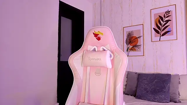 Snapshot of Ayleen_Dunkan chatting on 25, 9, 2025 Ayleen Dunkan online show from 25, 9, 2025