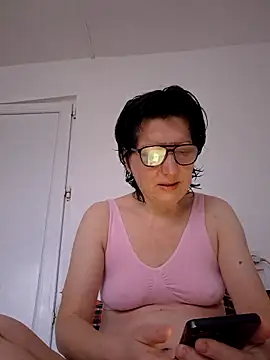 Snapshot of Vera_Elle chatting on 3, 3, 2026 Vera Elle online show from 3, 3, 2026