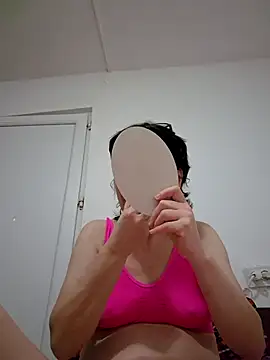 Snapshot of Vera_Elle chatting on 3, 3, 2026 Vera Elle online show from 3, 3, 2026