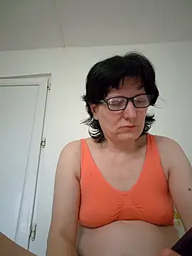 Snapshot of Vera_Elle chatting on 30, 3, 2026 Vera Elle online show from 30, 3, 2026