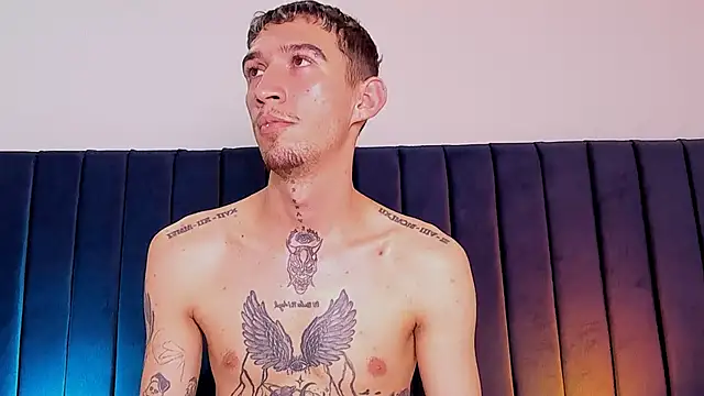 dominik thompson777 online show from 6, 11, 2025