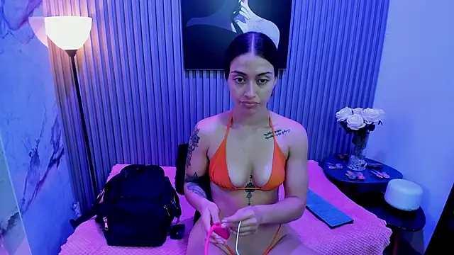 CloeyMiller online show from 5, 11, 2025