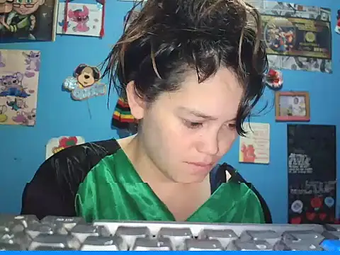 Snapshot of chanito_1421 chatting on 10, 11, 2025 chanito 1421 online show from 10, 11, 2025