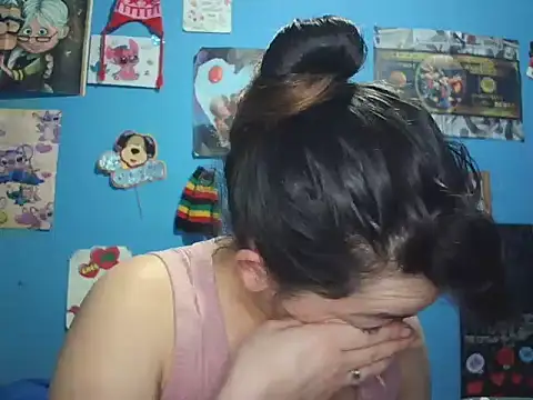 Snapshot of chanito_1421 chatting on 13, 11, 2025 chanito 1421 online show from 13, 11, 2025