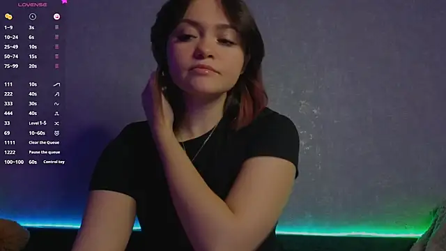 Tira Mizu online show from 25, 9, 2025
