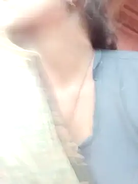 Snapshot of Cut_rajbati chatting on 6, 10, 2025 Cut rajbati online show from 6, 10, 2025