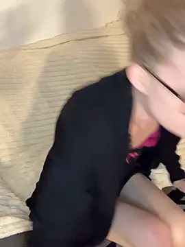 Lesamantssexy online show from 22, 3, 2026