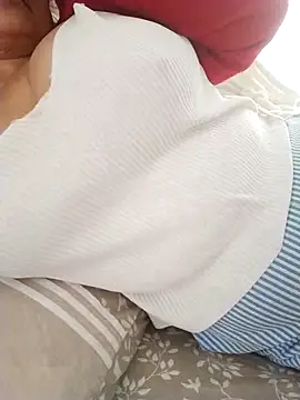 Snapshot of zerdaliii chatting on 18, 11, 2025 zerdaliii online show from 18, 11, 2025