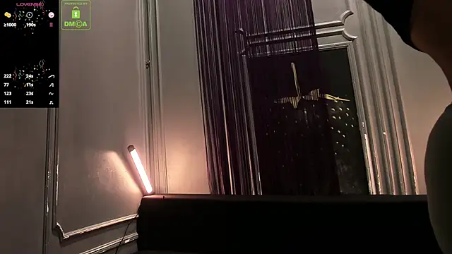 Snapshot of OliverSport chatting on 31, 10, 2025 OliverSport online show from 31, 10, 2025