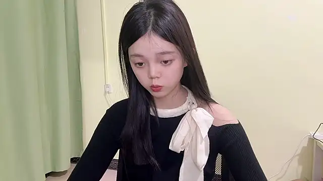 Nicole-13 online show from 25, 10, 2025