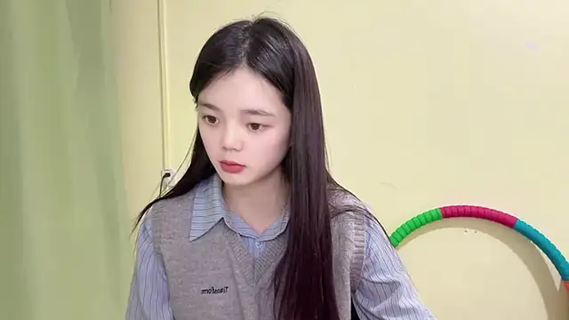 Nicole-13 online show from 6, 1, 2026