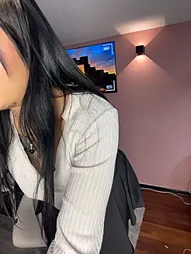 Snapshot of LilithPink_ chatting on 1, 11, 2025 LilithPink online show from 1, 11, 2025