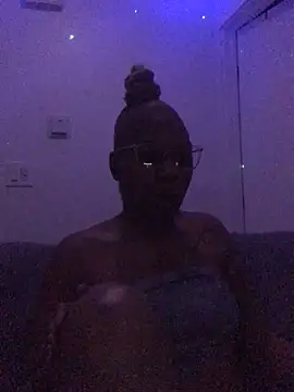 Snapshot of Fantasyi chatting on 25, 2, 2026 Fantasyi online show from 25, 2, 2026