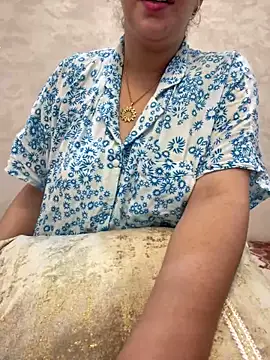 Snapshot of Bold-arabic-vibes chatting on 17, 11, 2025 Bold-arabic-vibes online show from 17, 11, 2025