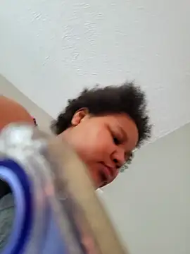 chocolate bella online show from 7, 2, 2026